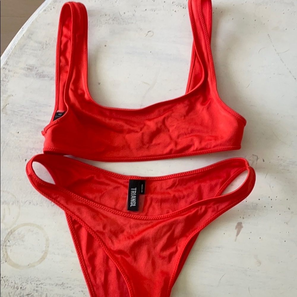 Triangl bikini!!